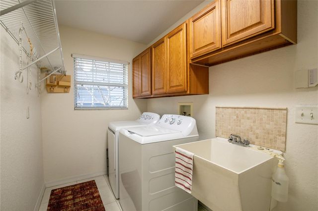 1547 LAKE VILLA DRIVE, Tavares, FL 32778