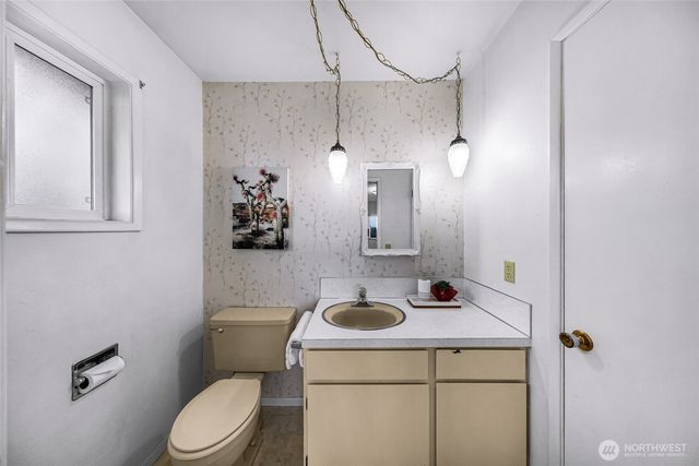 817 Racine Street, Bellingham, WA 98229