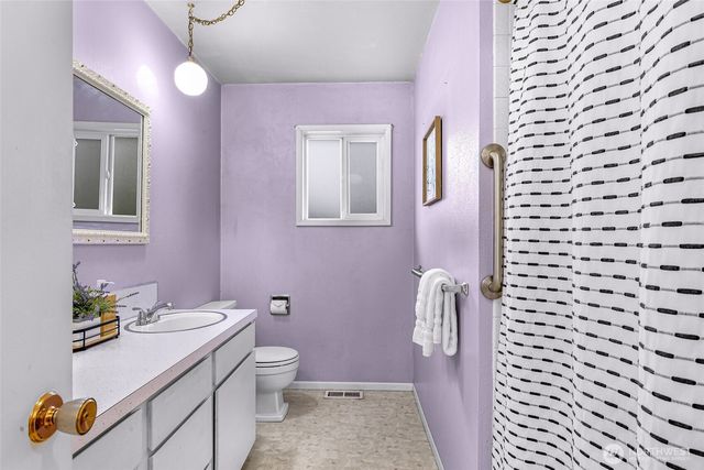 817 Racine Street, Bellingham, WA 98229