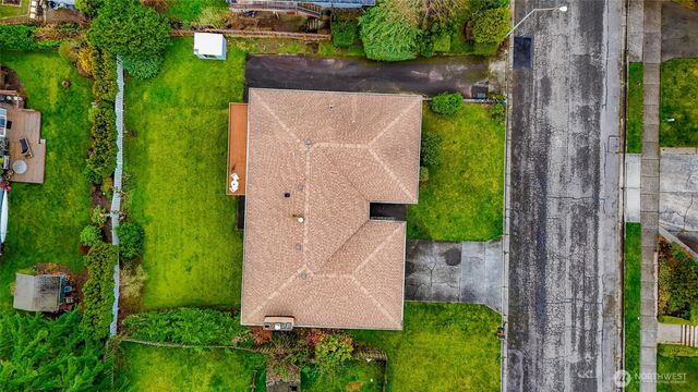 817 Racine Street, Bellingham, WA 98229