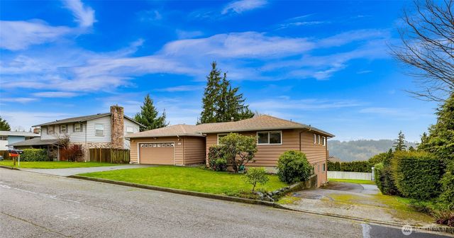 817 Racine Street, Bellingham, WA 98229