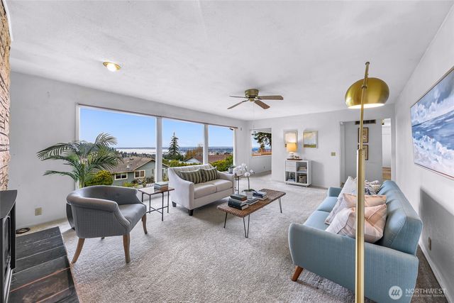 817 Racine Street, Bellingham, WA 98229