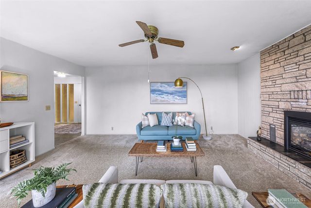 817 Racine Street, Bellingham, WA 98229