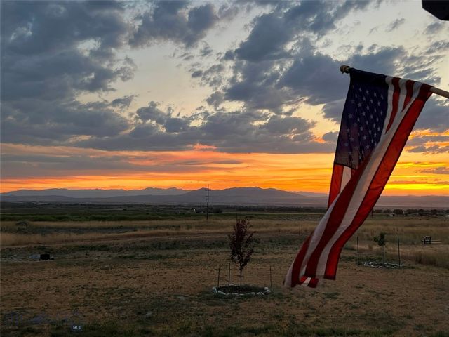 6 Flagstone, Sheridan, MT 59749