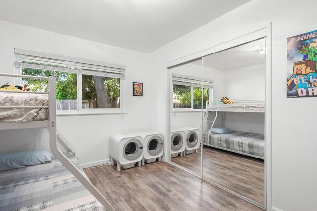 6417 Sandstone St, Carmichael, CA 95608
