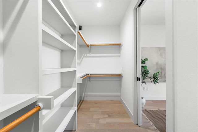 2804 E 22nd ST B, Austin, TX 78722