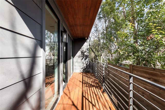 2804 E 22nd ST B, Austin, TX 78722