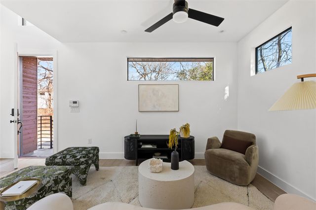 2804 E 22nd ST B, Austin, TX 78722