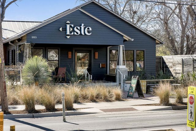 2804 E 22nd ST B, Austin, TX 78722