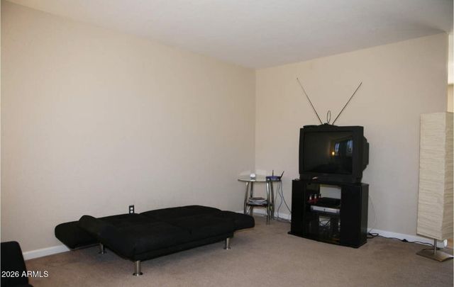 911 W COLGATE Drive, Tempe, AZ 85283