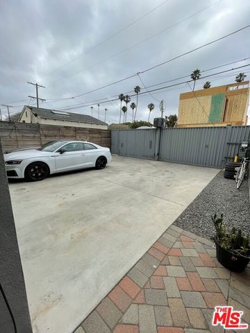 926 California Avenue, Venice, CA 90291