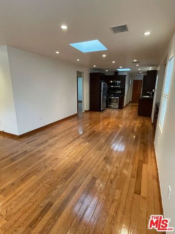 926 California Avenue, Venice, CA 90291