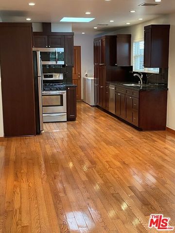 926 California Avenue, Venice, CA 90291