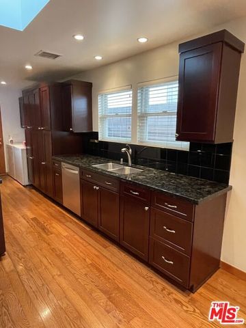 926 California Avenue, Venice, CA 90291