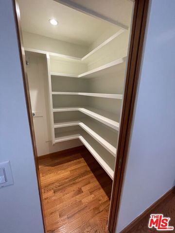 926 California Avenue, Venice, CA 90291