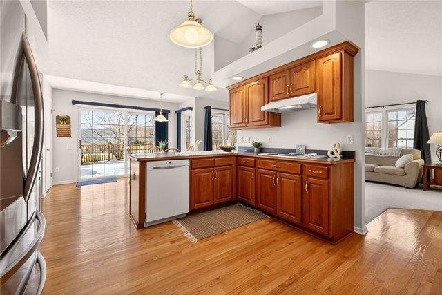 41 Broadmoor Trail, Perinton, NY 14450