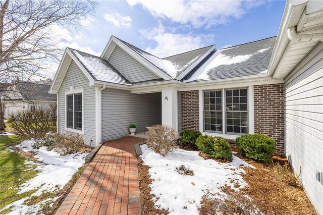 41 Broadmoor Trail, Perinton, NY 14450