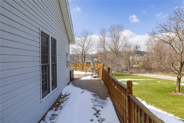 41 Broadmoor Trail, Perinton, NY 14450