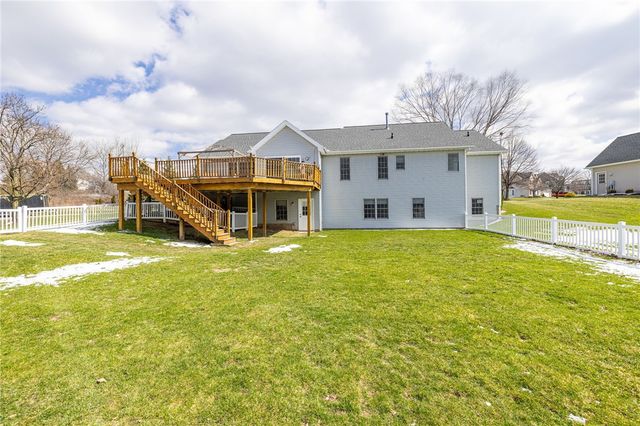 41 Broadmoor Trail, Perinton, NY 14450