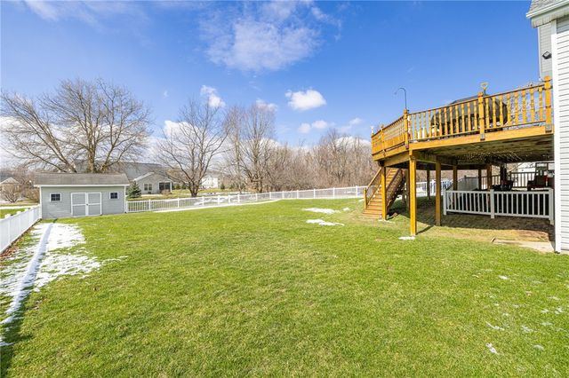 41 Broadmoor Trail, Perinton, NY 14450