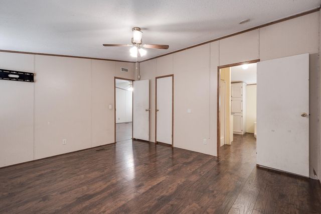 19996 Fm 2090 Road, Conroe, TX 77306