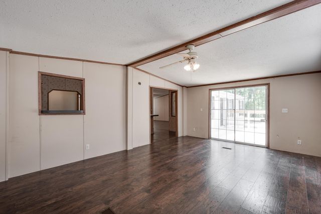 19996 Fm 2090 Road, Conroe, TX 77306