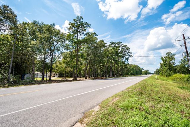 19996 Fm 2090 Road, Conroe, TX 77306
