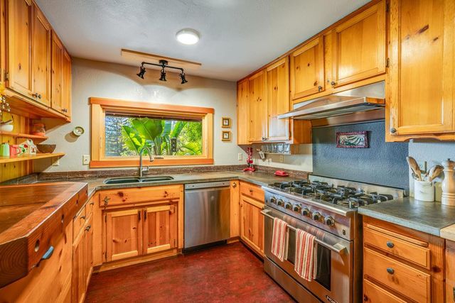 215 Vaca Del Sol, Corralitos, CA 95076