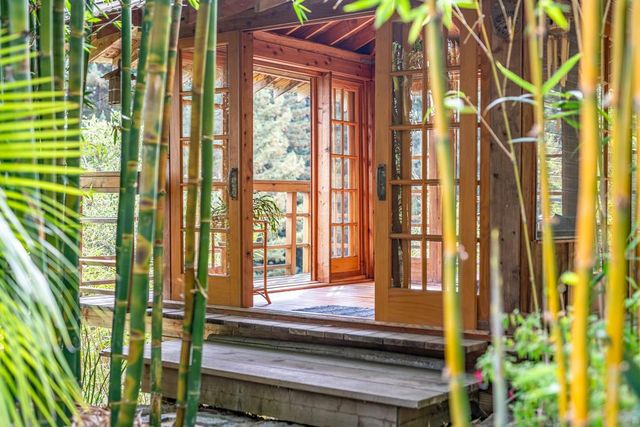 215 Vaca Del Sol, Corralitos, CA 95076