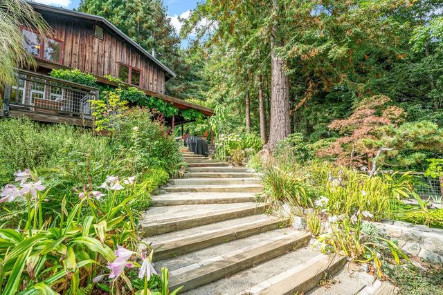 215 Vaca Del Sol, Corralitos, CA 95076