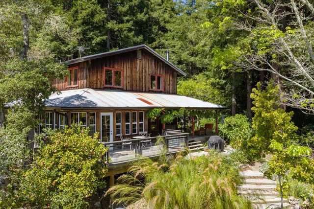 215 Vaca Del Sol, Corralitos, CA 95076