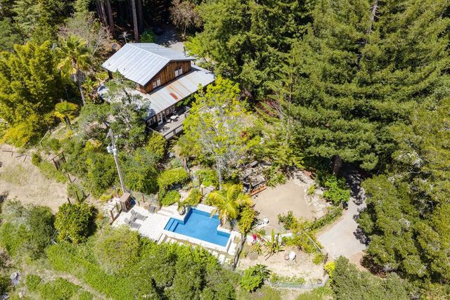 215 Vaca Del Sol, Corralitos, CA 95076