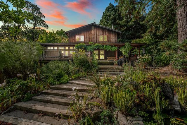 215 Vaca Del Sol, Corralitos, CA 95076