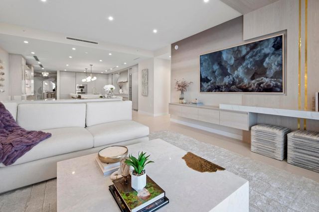 220 SE Mizner Boulevard 603, Boca Raton, FL 33432