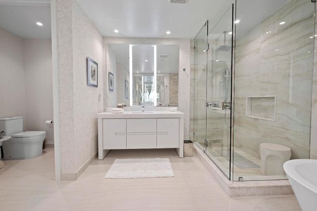 220 SE Mizner Boulevard 603, Boca Raton, FL 33432