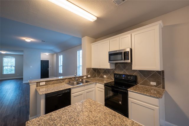 1004 Alexa Drive, Forney, TX 75126