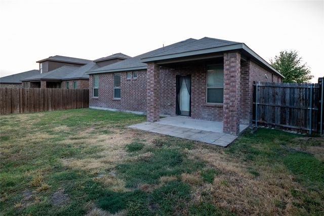 1004 Alexa Drive, Forney, TX 75126