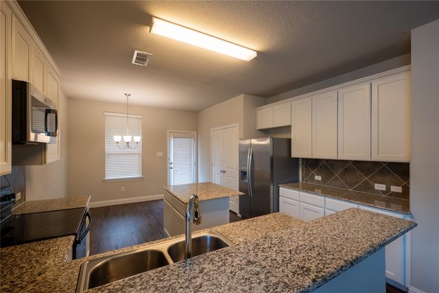 1004 Alexa Drive, Forney, TX 75126