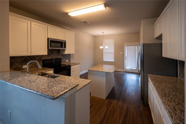 1004 Alexa Drive, Forney, TX 75126
