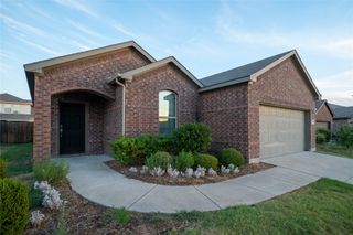 1004 Alexa Drive, Forney, TX 75126