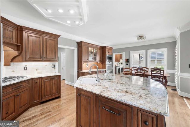 1820 Hadfield Boulevard, Roswell, GA 30075