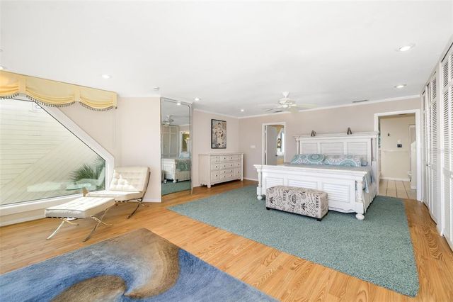 546A BEACH ROAD A544, Sarasota, FL 34242