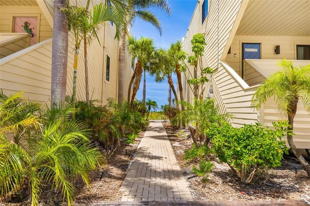 546A BEACH ROAD A544, Sarasota, FL 34242