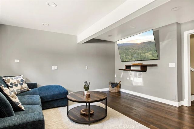 1213 Montreal Drive, Lake Arrowhead, CA 92352