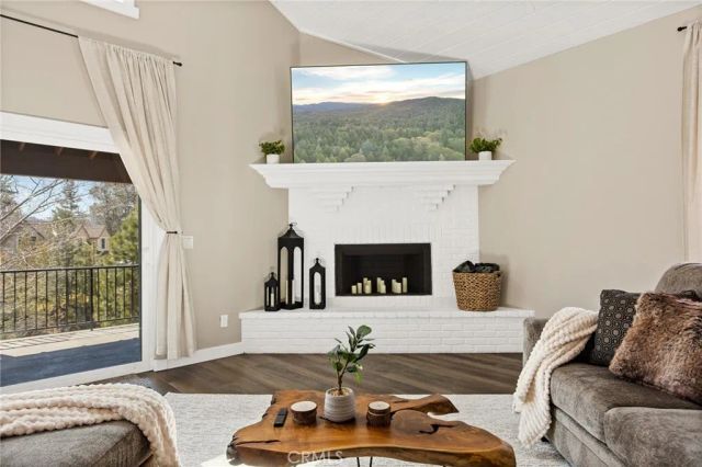 1213 Montreal Drive, Lake Arrowhead, CA 92352