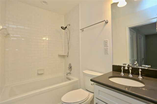 4106 Milton Street, West University Place, TX 77005