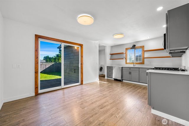 406 W Main Street, Everson, WA 98247