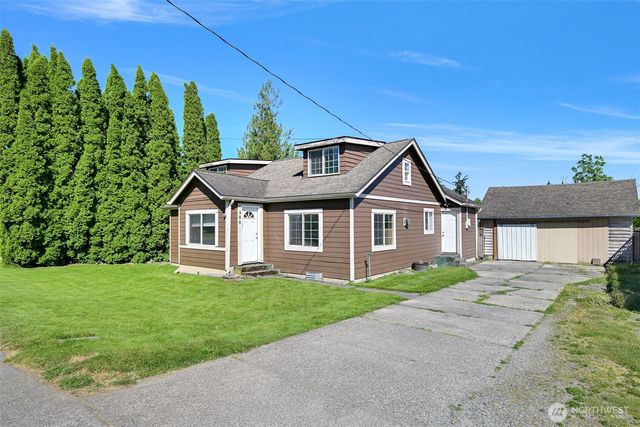 406 W Main Street, Everson, WA 98247