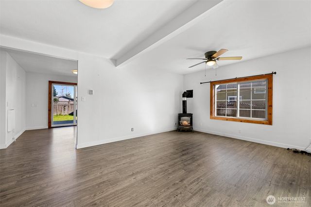 406 W Main Street, Everson, WA 98247
