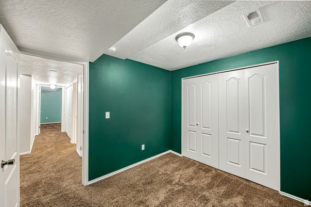 8277 S 560 E, Sandy, UT 84070
